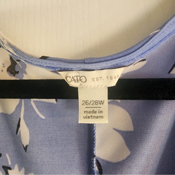 PLUS SIZE-COLD SHOURDER BLOUSE - Picture 2 of 8